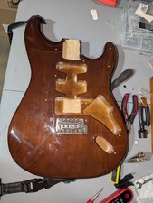 Corpo Stratocaster Squier Classic Vibe HSS Route