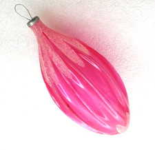 Vecchio e antico ornamento in vetro vintage a forma di abete natalizio,...