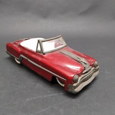 Modellino auto giocattolo in latta rossa. Meccanismo retrocarica bloccato