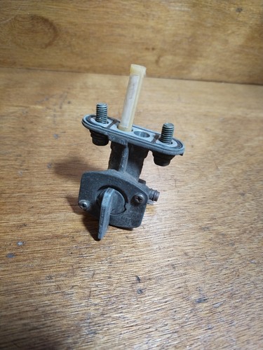 Robinet essence suzuki rv - robinet, d'essence