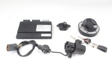 TRIUMPH STREET TRIPLE RS 765