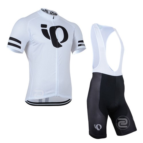 Set pantaloncini bavaglino