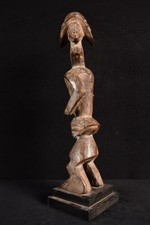 Statua primitiva africana