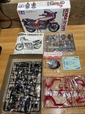Tamiya 1/12 Honda CB900F2 Bol