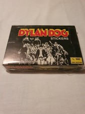 DYLAN DOG SCATOLA STICKERS EDICOLA COMPLETA CON 50 BUSTINE SIGILLATE NUOVE