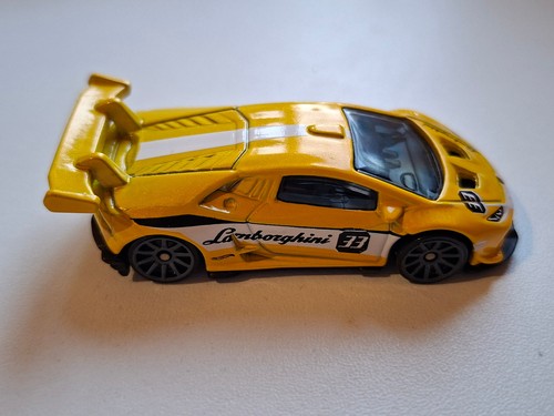 Hot wheels lamborghini huracan - wheels,
