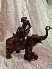 Scultura elefanti con