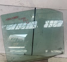 VETRO SCENDENTE POSTERIORE SINISTRO PER MERCEDES 711D Serie 43R-001057 (89>06)
