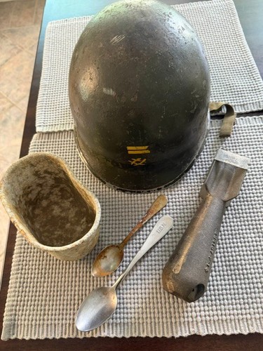 Navy wwii memorabilia - navy, set