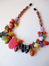Collana bachelite fantasia con fiori e frutti anni '40