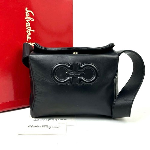 Salvatore ferragamo gancini - salvatore,
