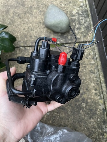Pompa carburante diesel toyota - carburante,