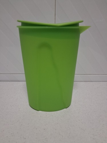Contenitore liquidi tupperware - contenitore,