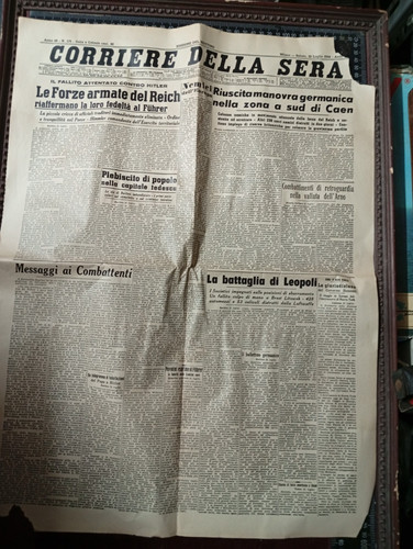 Vecchio foglio giornale - vecchio,