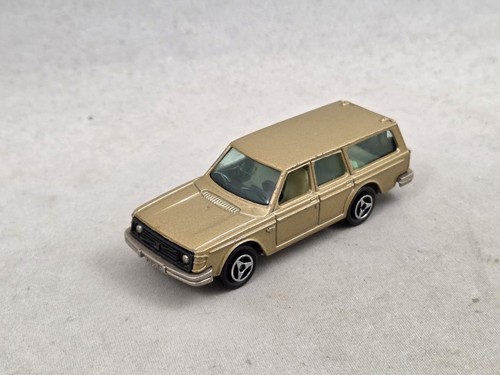 Majorette volvo 245 - dl, touring
