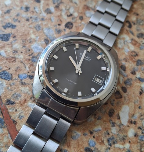 Seiko jewels automatic 7005 - automatic,