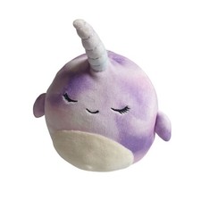 Nabila Squishmallows Narvalo