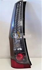 FANALE POST. SX.  8330A189 MITSUBISHI GRANDIS (09/05>06/09<) RICAMBIO USATO 