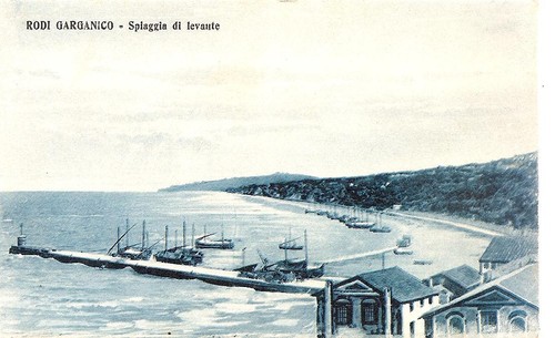 Rodi garganico spiaggia di - ,