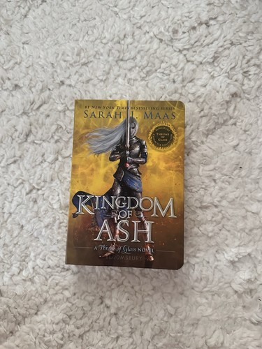 Sarah maas kingdom of ash - sarah, |