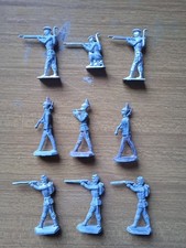 nove Soldatini Antichi In Piombo altezza 5 cm Piatti 