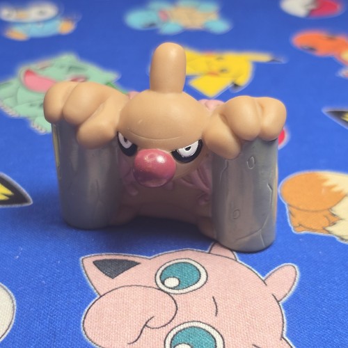 Pokemon conkeldurr figure - pokemon,