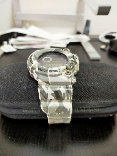 Orologio subacqueo mimetico