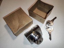 Serratura Bloccasterzo Originale Piaggio Vespa Faro Basso Basso Nos Ulma Viganò.