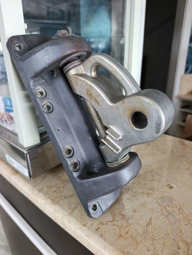 Attacco base albero per vang - attacco,