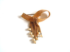 Vintage Spilla Perle