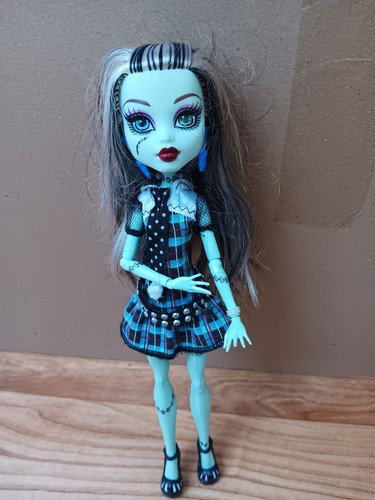 Bambola monster high frankie - monster,