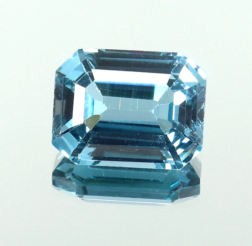 Pietra preziosa sfusa taglio