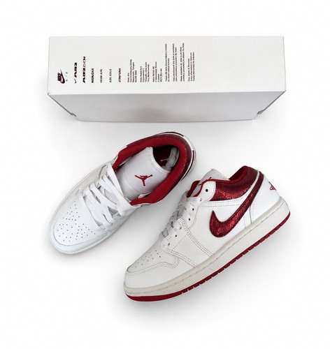 Nike wmns air jordan low - jordan, se