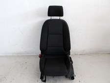 1K4882045KQ SEDILE ANTERIORE