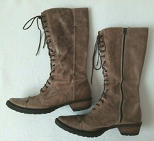 STIVALI   COLORE BEIGE ANTICATO SUOLA GOMMA MISURA  40 USATI