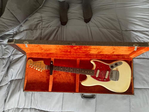 Fender mustang olympus - olympus, white