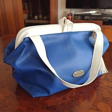 Borsa a mano Mariù in ecopelle fatta a mano: un tocco di classe per ogni outfit!