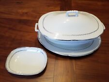 richard ginori zuppiera ovale con piatto e salsiera.