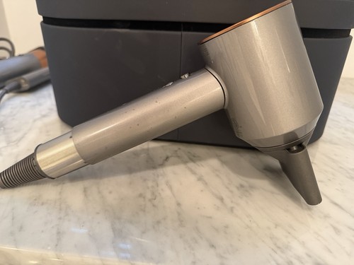 Dyson supersonic hair dryer - supersonic,