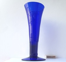 Vaso Di Vetro Blu Cobalto Con