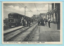 cartolina TORRE ANNUNZIATA (Napoli) Stazione Ferroviaria con Littorina anni '40