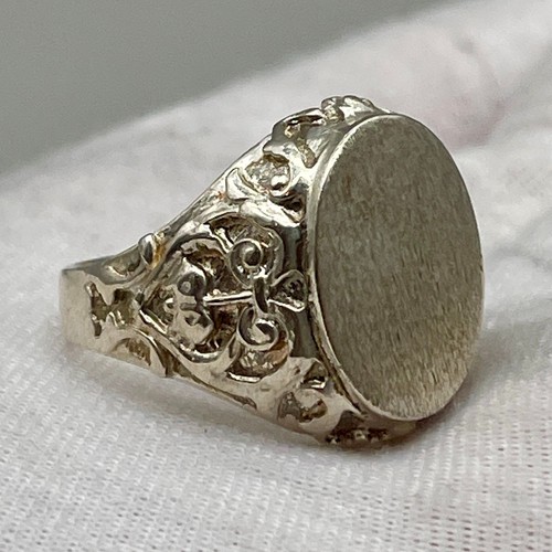 Anello sigillo ovale - , con