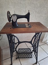 Singer macchina da cucire  a pedale antica e Tavolo compatto da Restaurare*
