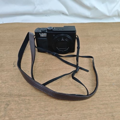 Fotocamera digitale compatta