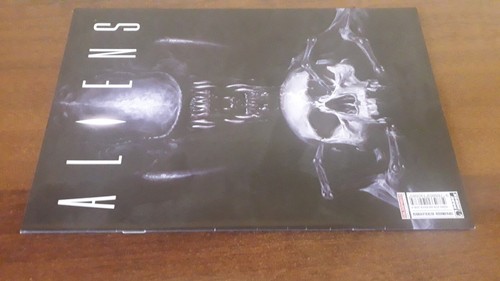Dark horse saldapress - horse, aliens