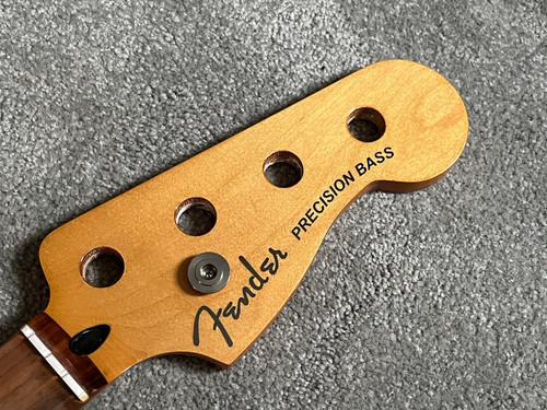 Fender player plus - player, precision