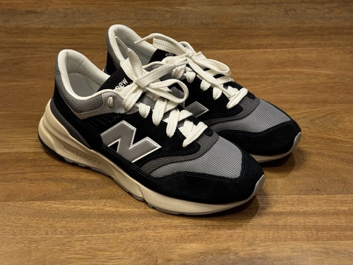 Nuovo new balance sneaker - new,