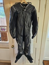 Pezzo unico uomo in pelle  