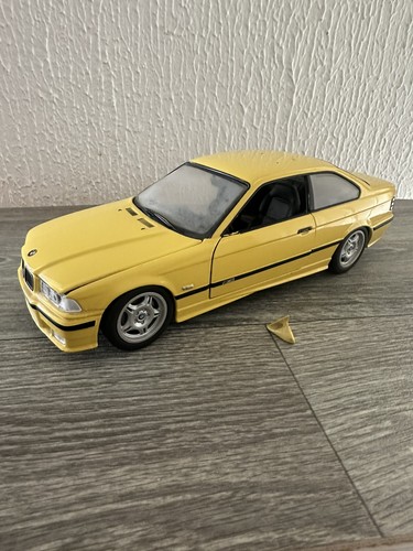 Models giallo bmw - giallo,