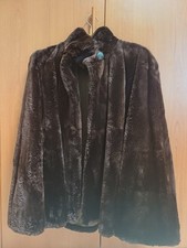 Pelliccia corta di castorino